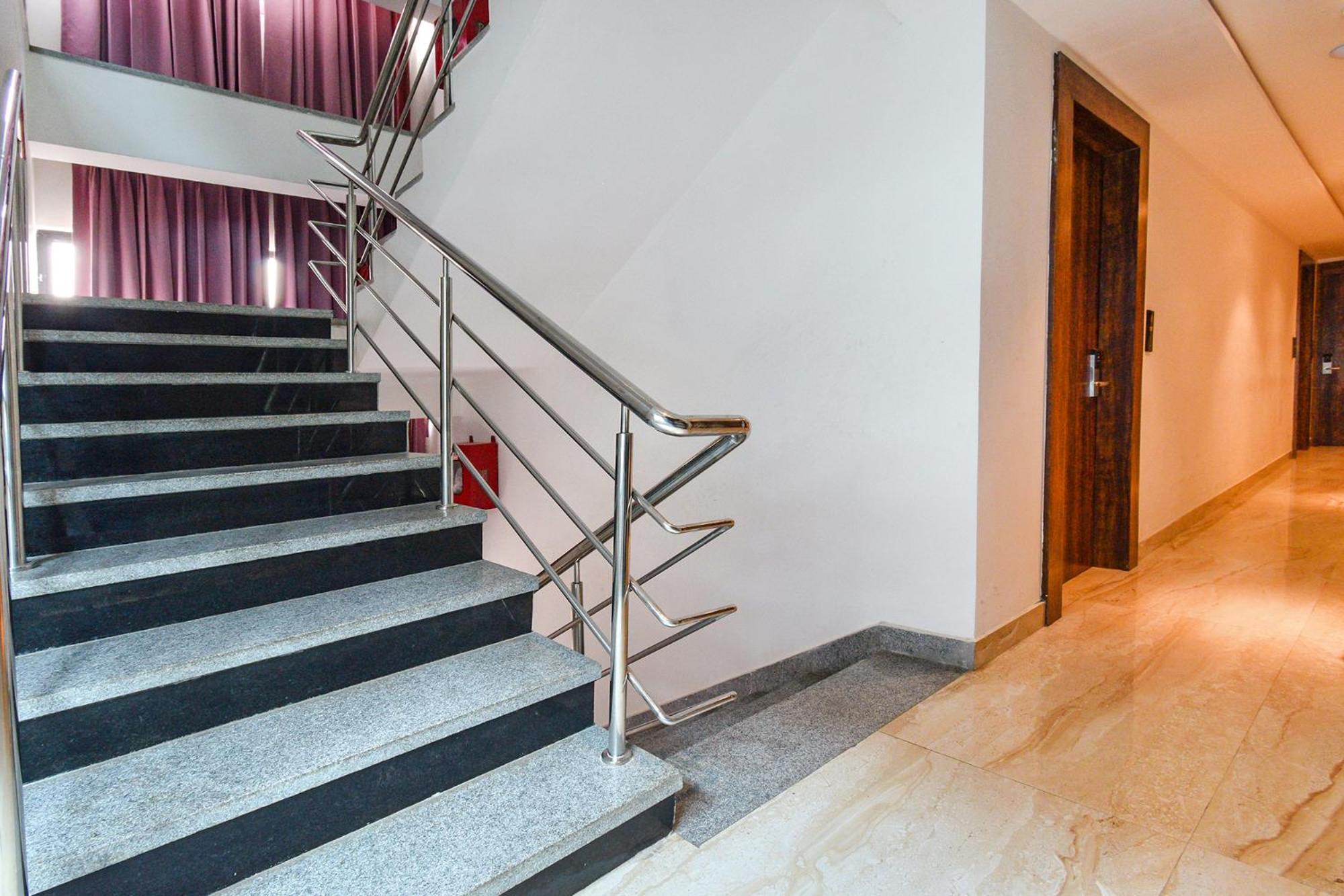 Fabhotel Prime Prowell Apex - Nr Kims Hospital, Hitech City Haydarabad Dış mekan fotoğraf